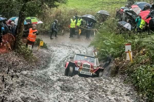 1601exetersimmsalan-m