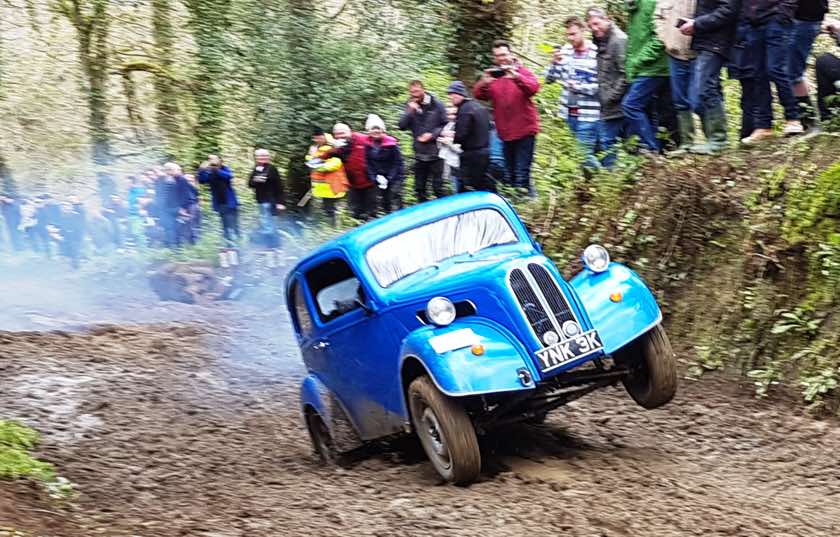 1704LandsEndCrackingtonCliveKalber