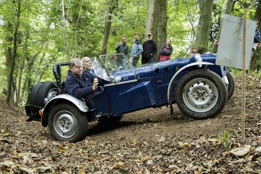 1710MechanicsNigelMoss